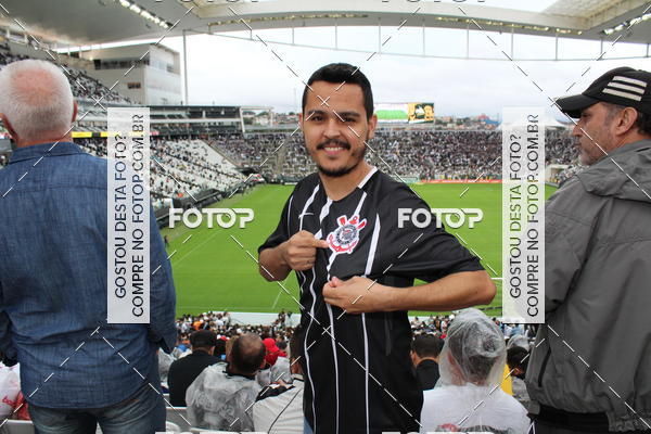 Buy your photos of the eventCorinthians X Fluminense - Brasileir�o on Fotop