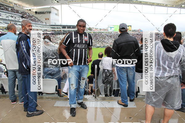 Buy your photos of the eventCorinthians X Fluminense - Brasileir�o on Fotop