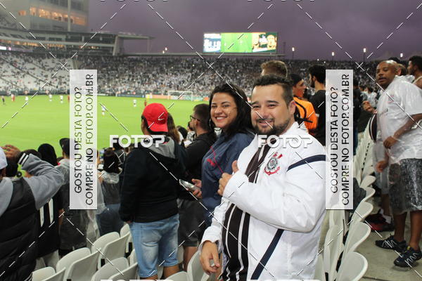 Buy your photos of the eventCorinthians X Fluminense - Brasileir�o on Fotop