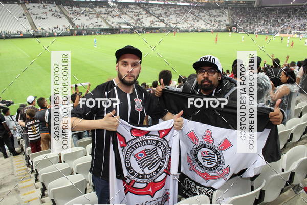 Buy your photos of the eventCorinthians X Fluminense - Brasileir�o on Fotop