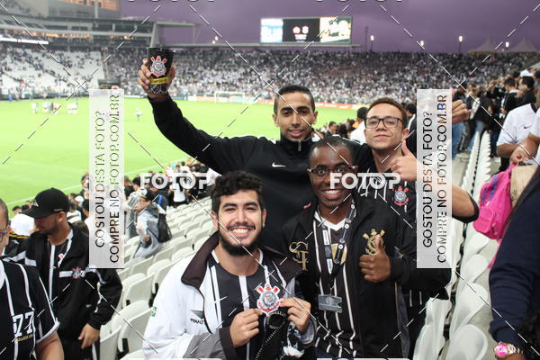 Buy your photos of the eventCorinthians X Fluminense - Brasileir�o on Fotop