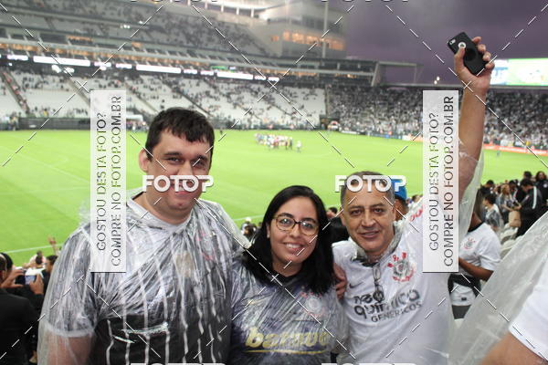 Buy your photos of the eventCorinthians X Fluminense - Brasileir�o on Fotop