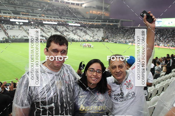 Buy your photos of the eventCorinthians X Fluminense - Brasileir�o on Fotop