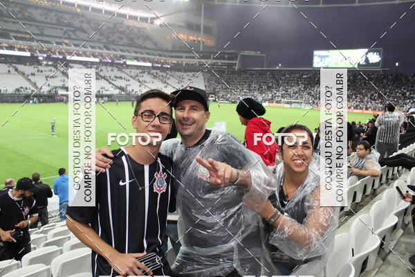 Buy your photos of the eventCorinthians X Fluminense - Brasileir�o on Fotop