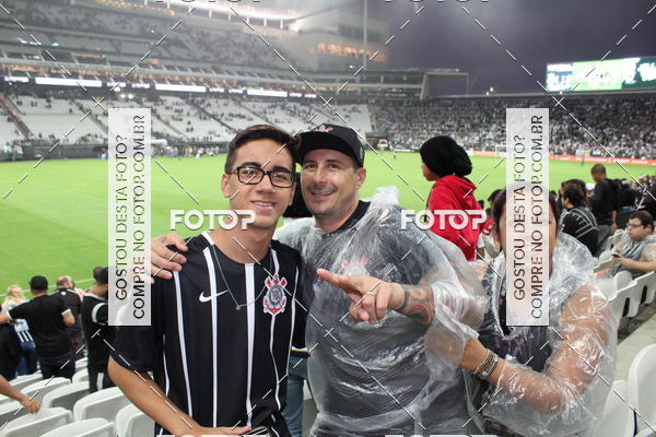 Buy your photos of the eventCorinthians X Fluminense - Brasileir�o on Fotop