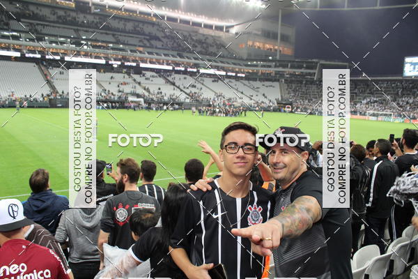 Buy your photos of the eventCorinthians X Fluminense - Brasileir�o on Fotop