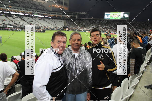 Buy your photos of the eventCorinthians X Fluminense - Brasileir�o on Fotop
