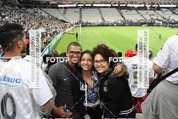 Buy your photos of the eventCorinthians X Fluminense - Brasileir�o on Fotop