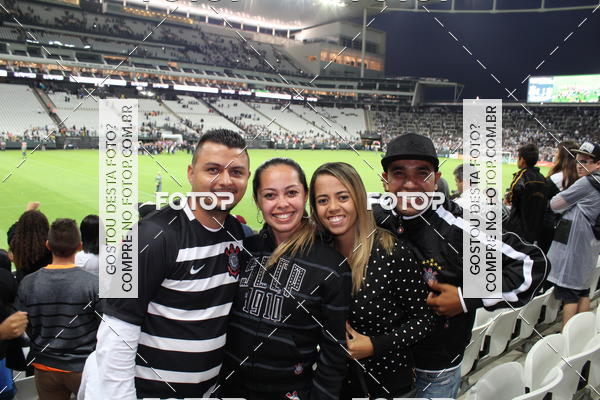 Buy your photos of the eventCorinthians X Fluminense - Brasileir�o on Fotop