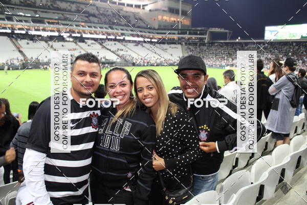 Buy your photos of the eventCorinthians X Fluminense - Brasileir�o on Fotop