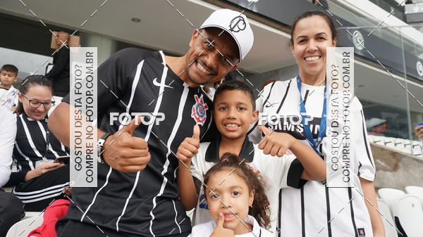 Buy your photos of the eventCorinthians X Fluminense - Brasileir�o on Fotop