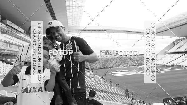 Buy your photos of the eventCorinthians X Fluminense - Brasileir�o on Fotop