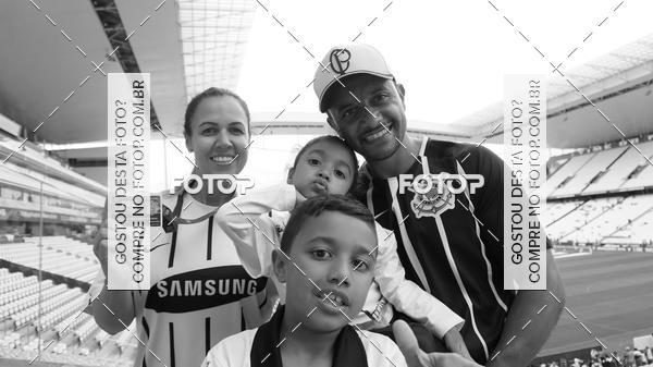 Buy your photos of the eventCorinthians X Fluminense - Brasileir�o on Fotop