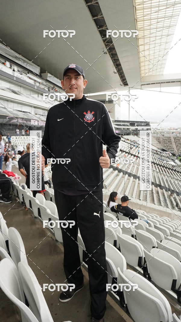 Buy your photos of the eventCorinthians X Fluminense - Brasileir�o on Fotop