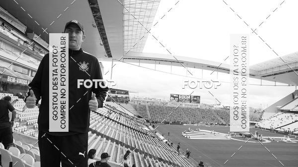 Buy your photos of the eventCorinthians X Fluminense - Brasileir�o on Fotop