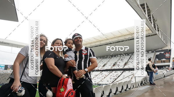 Buy your photos of the eventCorinthians X Fluminense - Brasileir�o on Fotop
