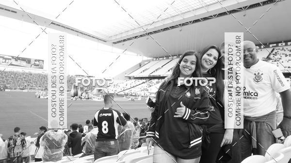 Buy your photos of the eventCorinthians X Fluminense - Brasileir�o on Fotop