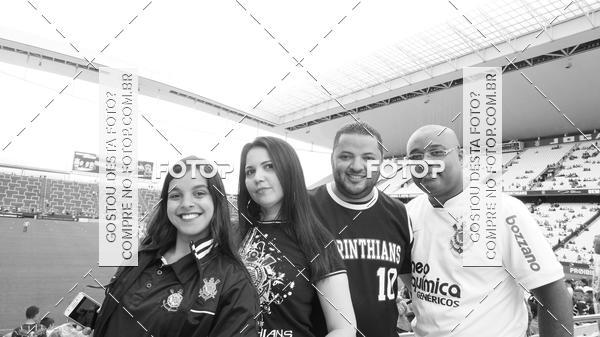 Buy your photos of the eventCorinthians X Fluminense - Brasileir�o on Fotop