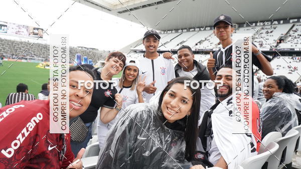 Buy your photos of the eventCorinthians X Fluminense - Brasileir�o on Fotop