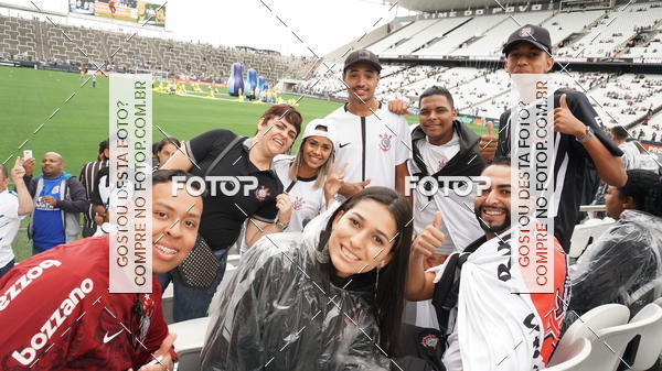 Buy your photos of the eventCorinthians X Fluminense - Brasileir�o on Fotop