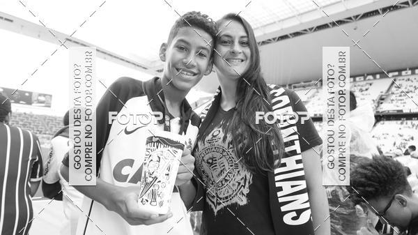 Buy your photos of the eventCorinthians X Fluminense - Brasileir�o on Fotop