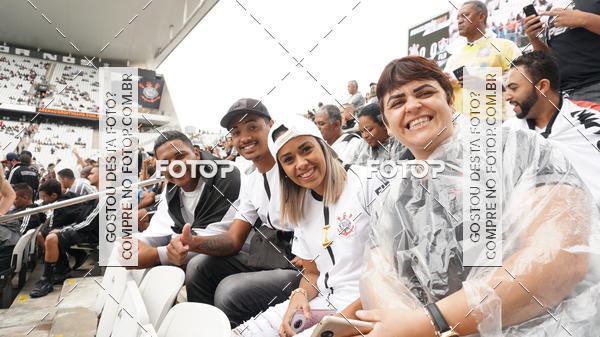 Buy your photos of the eventCorinthians X Fluminense - Brasileir�o on Fotop