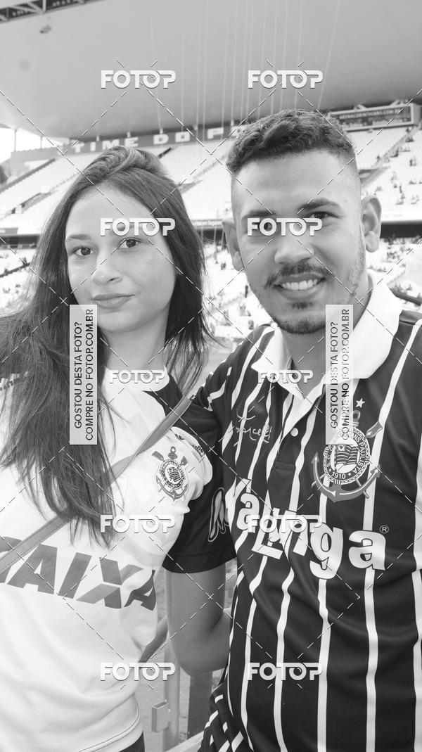 Buy your photos of the eventCorinthians X Fluminense - Brasileir�o on Fotop