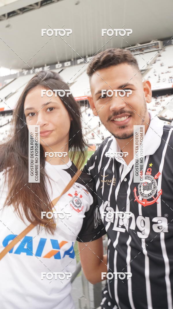 Buy your photos of the eventCorinthians X Fluminense - Brasileir�o on Fotop