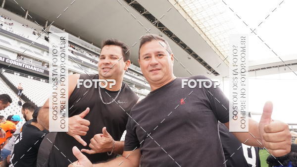 Buy your photos of the eventCorinthians X Fluminense - Brasileir�o on Fotop