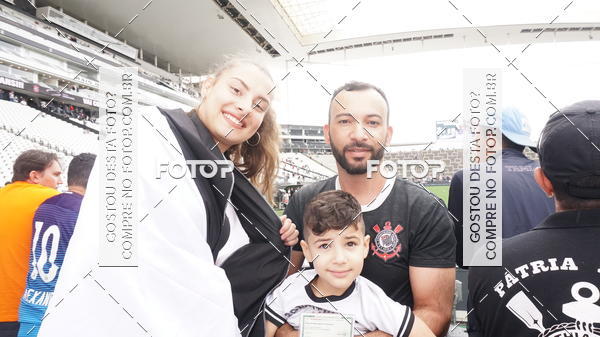 Buy your photos of the eventCorinthians X Fluminense - Brasileir�o on Fotop