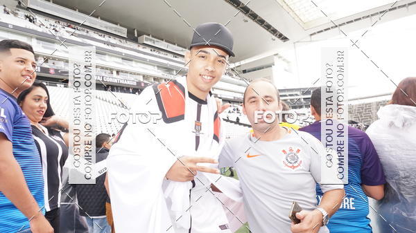 Buy your photos of the eventCorinthians X Fluminense - Brasileir�o on Fotop