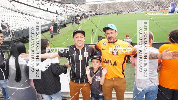 Buy your photos of the eventCorinthians X Fluminense - Brasileir�o on Fotop