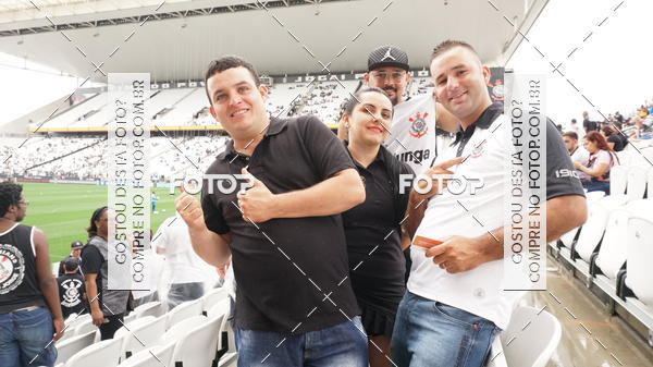 Buy your photos of the eventCorinthians X Fluminense - Brasileir�o on Fotop