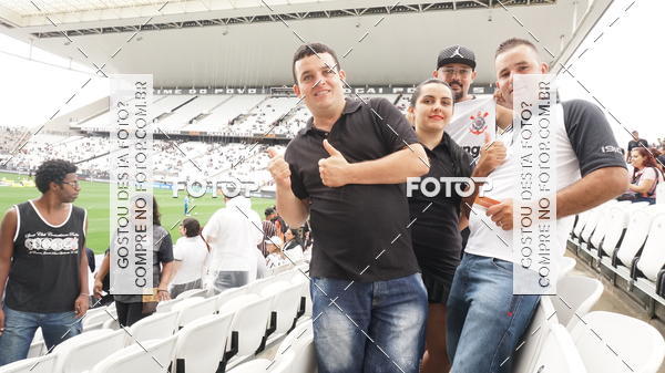 Buy your photos of the eventCorinthians X Fluminense - Brasileir�o on Fotop