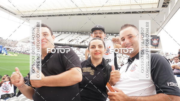 Buy your photos of the eventCorinthians X Fluminense - Brasileir�o on Fotop