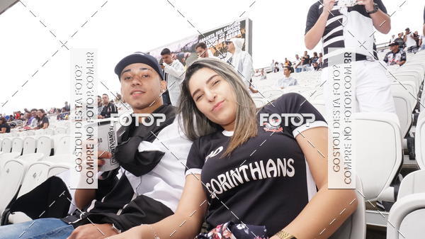 Buy your photos of the eventCorinthians X Fluminense - Brasileir�o on Fotop