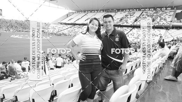 Buy your photos of the eventCorinthians X Fluminense - Brasileir�o on Fotop