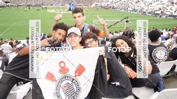 Buy your photos of the eventCorinthians X Fluminense - Brasileir�o on Fotop