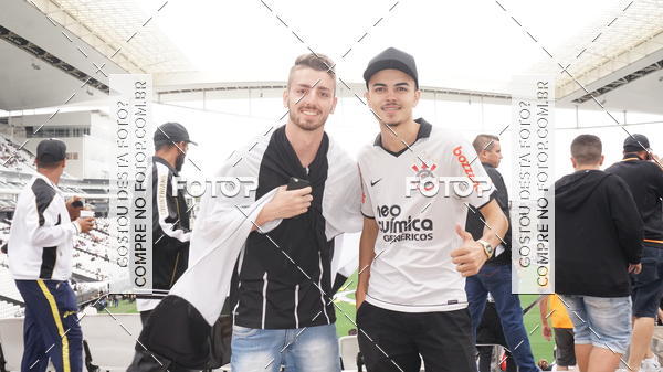 Buy your photos of the eventCorinthians X Fluminense - Brasileir�o on Fotop