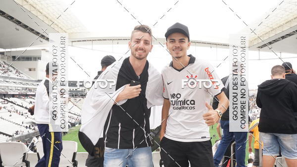 Buy your photos of the eventCorinthians X Fluminense - Brasileir�o on Fotop