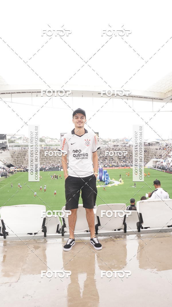 Buy your photos of the eventCorinthians X Fluminense - Brasileir�o on Fotop