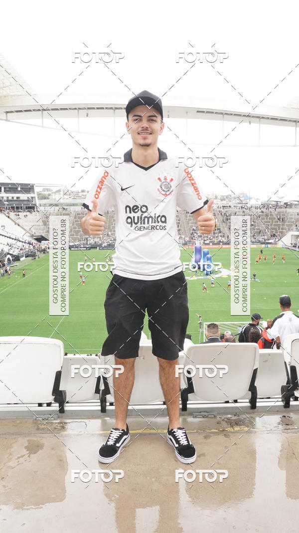 Buy your photos of the eventCorinthians X Fluminense - Brasileir�o on Fotop