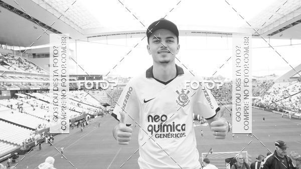 Buy your photos of the eventCorinthians X Fluminense - Brasileir�o on Fotop