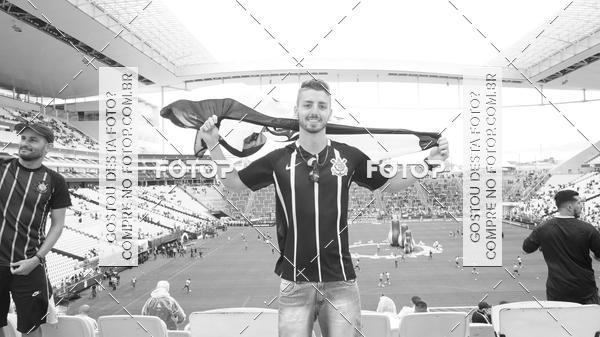 Buy your photos of the eventCorinthians X Fluminense - Brasileir�o on Fotop