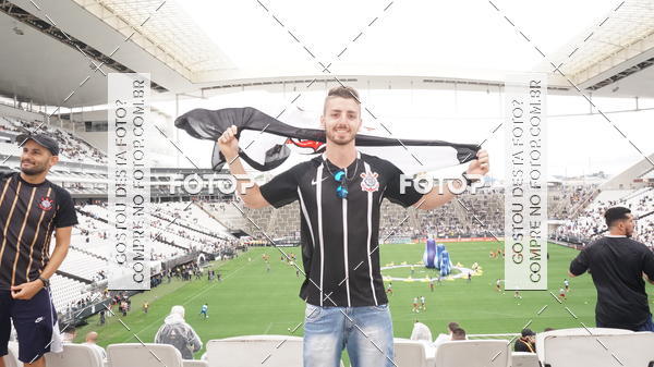 Buy your photos of the eventCorinthians X Fluminense - Brasileir�o on Fotop