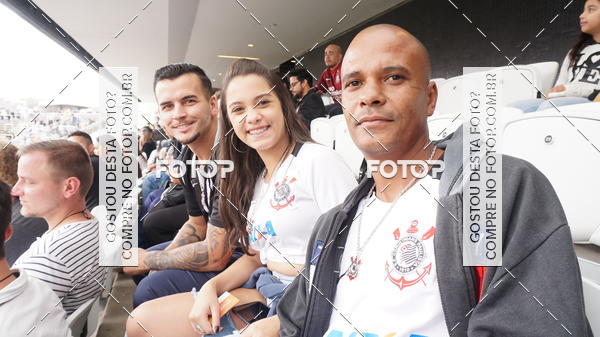 Buy your photos of the eventCorinthians X Fluminense - Brasileir�o on Fotop