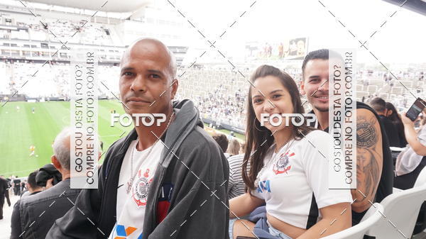 Buy your photos of the eventCorinthians X Fluminense - Brasileir�o on Fotop