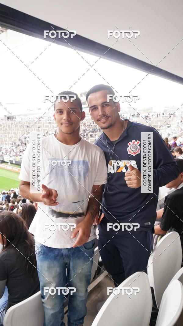 Buy your photos of the eventCorinthians X Fluminense - Brasileir�o on Fotop