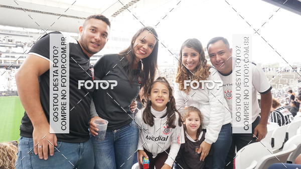 Buy your photos of the eventCorinthians X Fluminense - Brasileir�o on Fotop