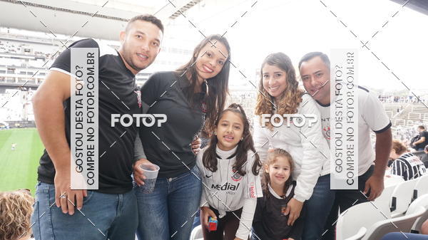 Buy your photos of the eventCorinthians X Fluminense - Brasileir�o on Fotop
